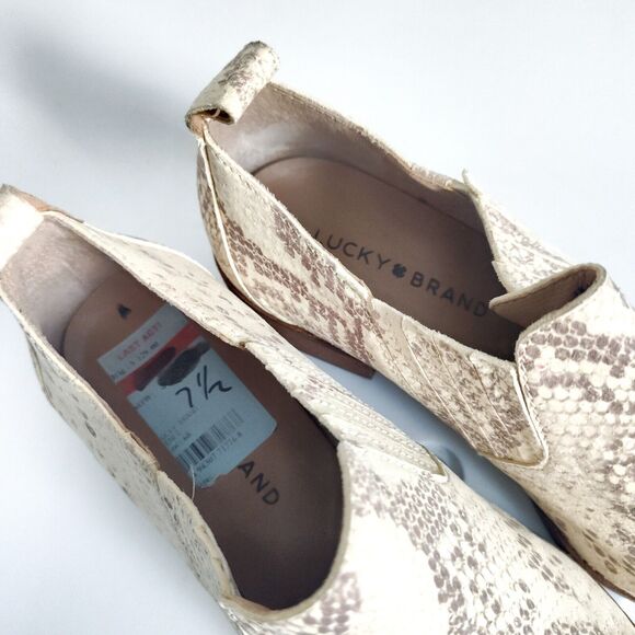 Lucky Brand Snakeskin Leather Flat Loafers 7.5 / 38 Pointy Toe Slip On Western - Picture 5 of 8